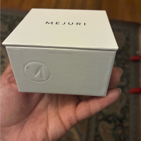 Mejuri Classic Gold Bracelet 14k - Picture 6 of 7